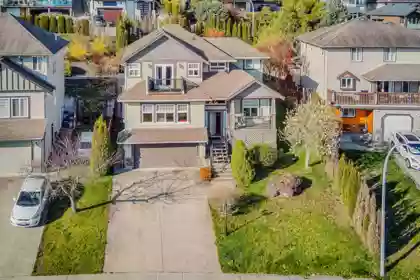 33833 Grewall Crescent, Mission, BC, Mission — Single Family Residence for sale