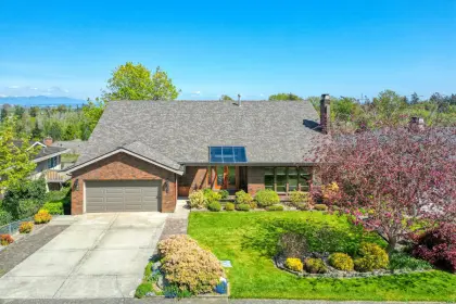 104 Woodland Drive, Delta, BC, Delta — Single Family Residence for sale