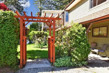 32890 Bakerview Avenue, Mission, BC, Mission — Single Family Residence for sale