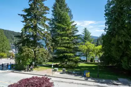 4 2151 Banbury Road, North Vancouver, BC, North Vancouver — Townhouse for sale