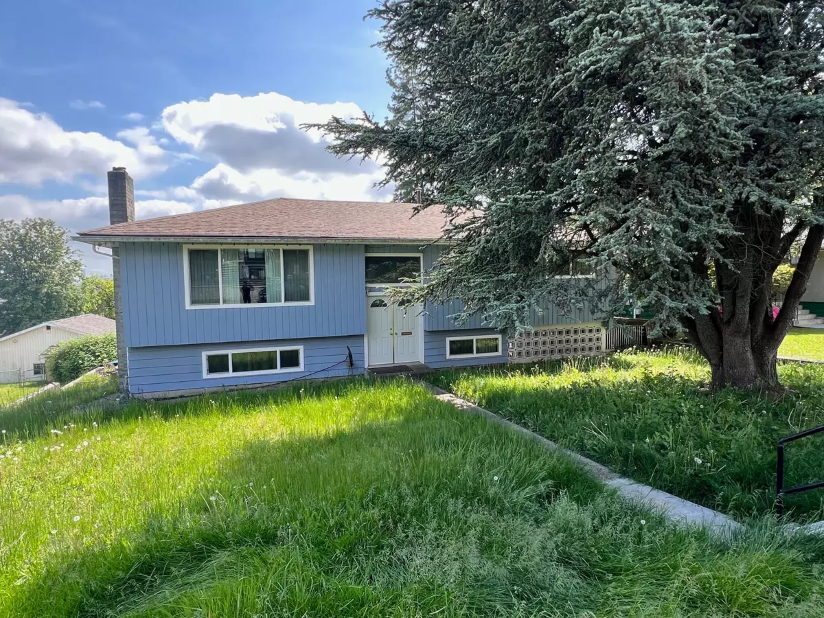 Exterior Front Photo of 1008 Thomas Avenue, Coquitlam, BC