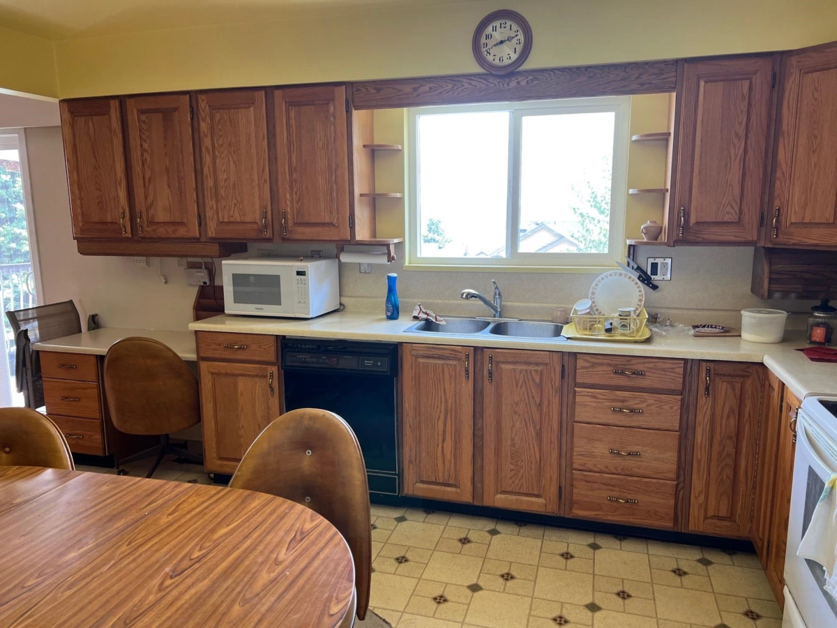 Kitchen Photo of 1008 Thomas Avenue, Coquitlam, BC