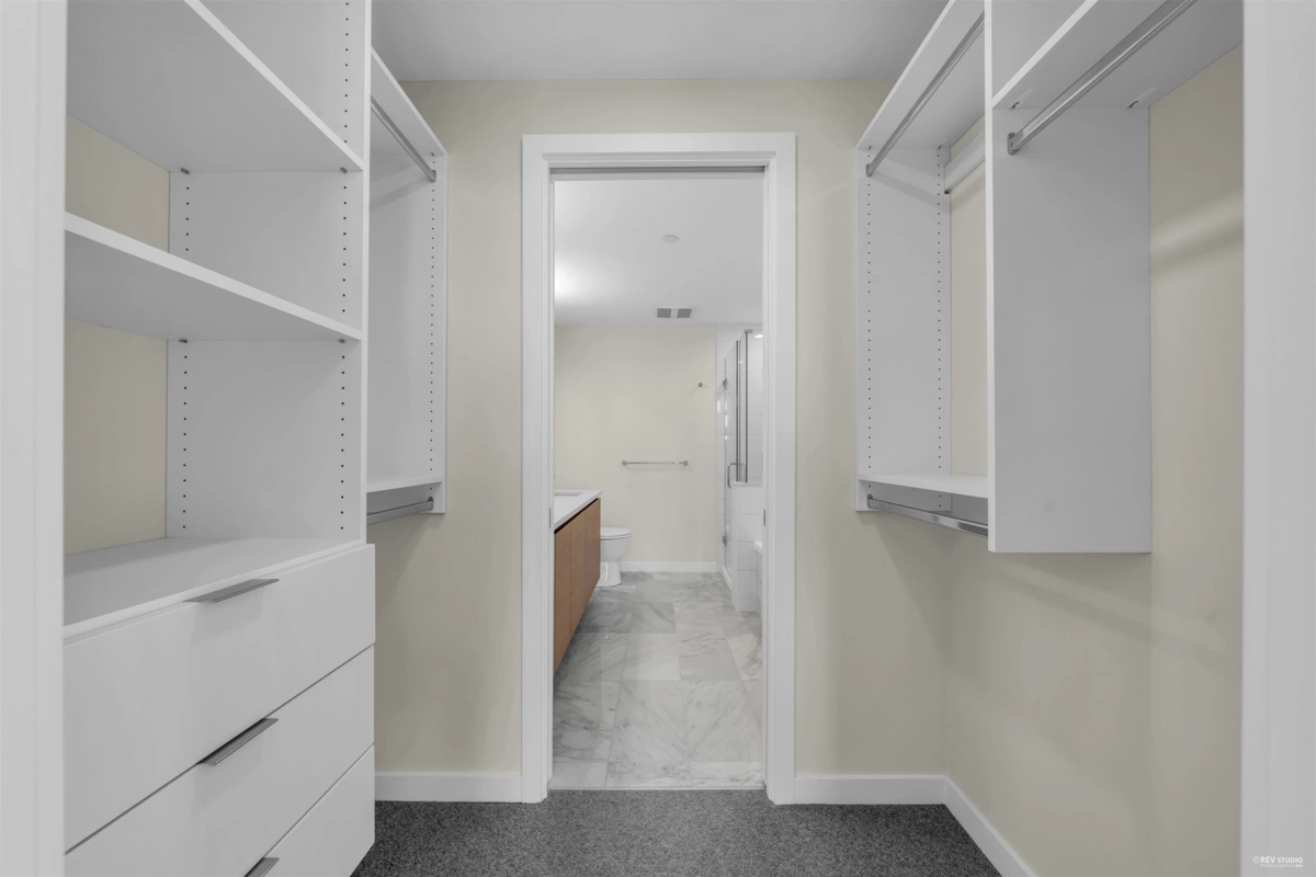 Guest Bathroom Photo of 2308 2186 Gilmore Avenue, Burnaby, BC