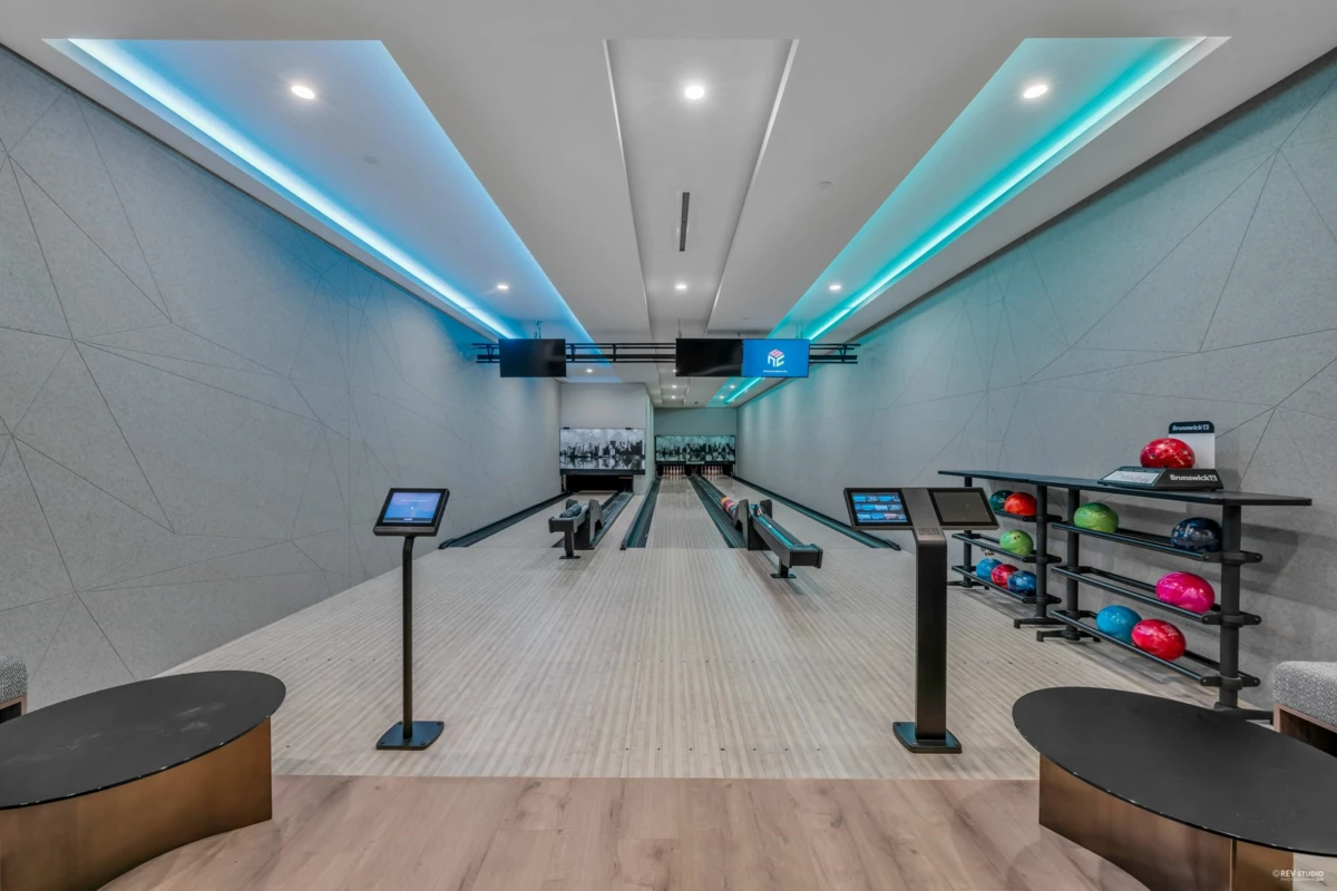 Hot Tub / Spa Photo of 2308 2186 Gilmore Avenue, Burnaby, BC