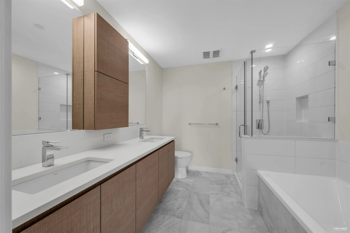 Powder Room Photo of 2308 2186 Gilmore Avenue, Burnaby, BC