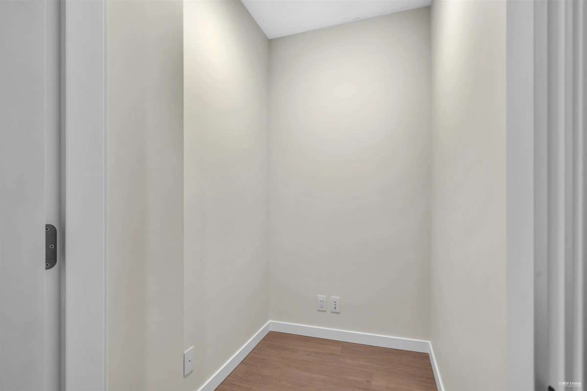 Primary Bathroom Photo of 2308 2186 Gilmore Avenue, Burnaby, BC