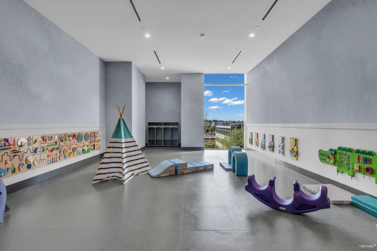 Staircase Photo of 2308 2186 Gilmore Avenue, Burnaby, BC