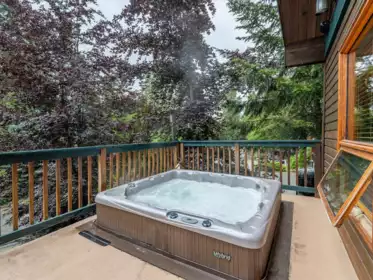 2316 Gondola Way, Whistler, BC, Whistler — Single Family Residence for sale