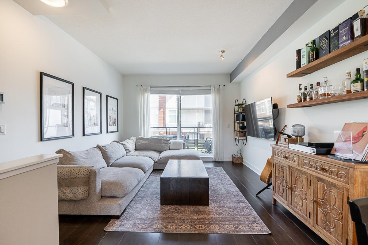 Exterior Front Photo of 81 16222 23a Avenue, Surrey, BC