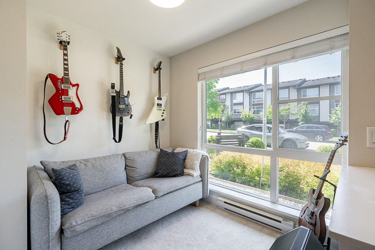 Outdoor Patio Photo of 81 16222 23a Avenue, Surrey, BC