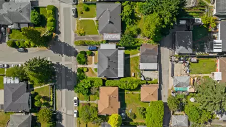 5017 Pioneer Avenue, Burnaby, BC, Burnaby — Single Family Residence for sale