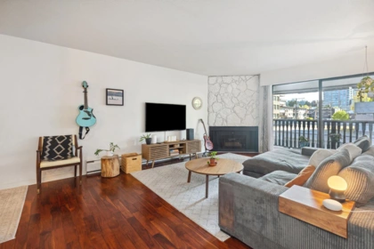 301 1610 Chesterfield Avenue, North Vancouver, BC, North Vancouver — Apartment/Condo for sale