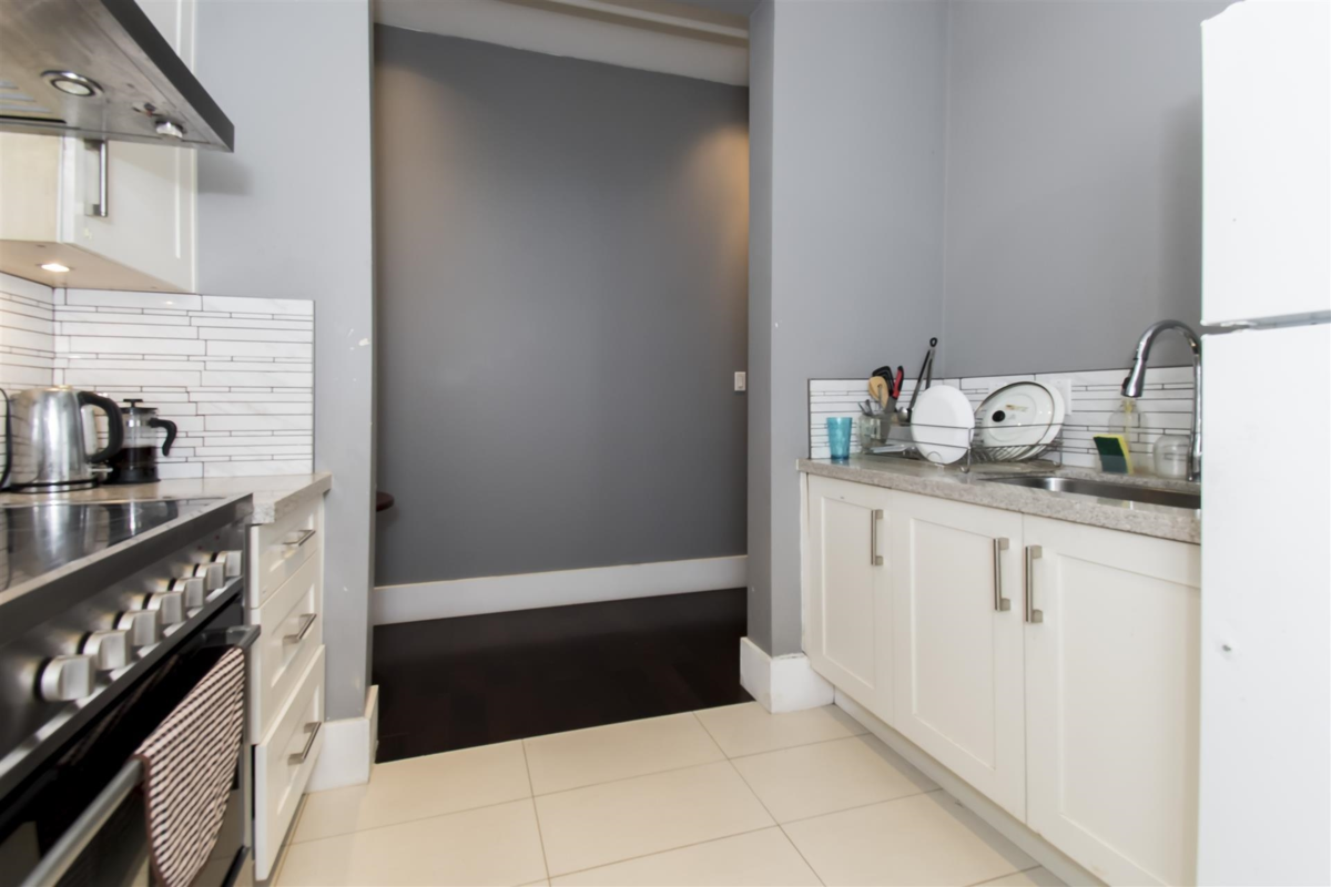 Guest Bathroom Photo of 5578 Elizabeth Street, Vancouver, BC