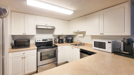 103 7095 133b Street, Surrey, BC, Surrey — Townhouse for sale