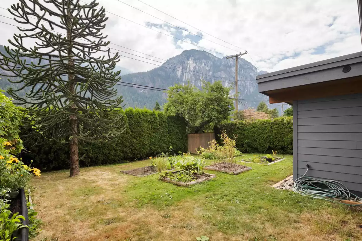 Family Room Photo of 38137 Westway Avenue, Squamish, BC