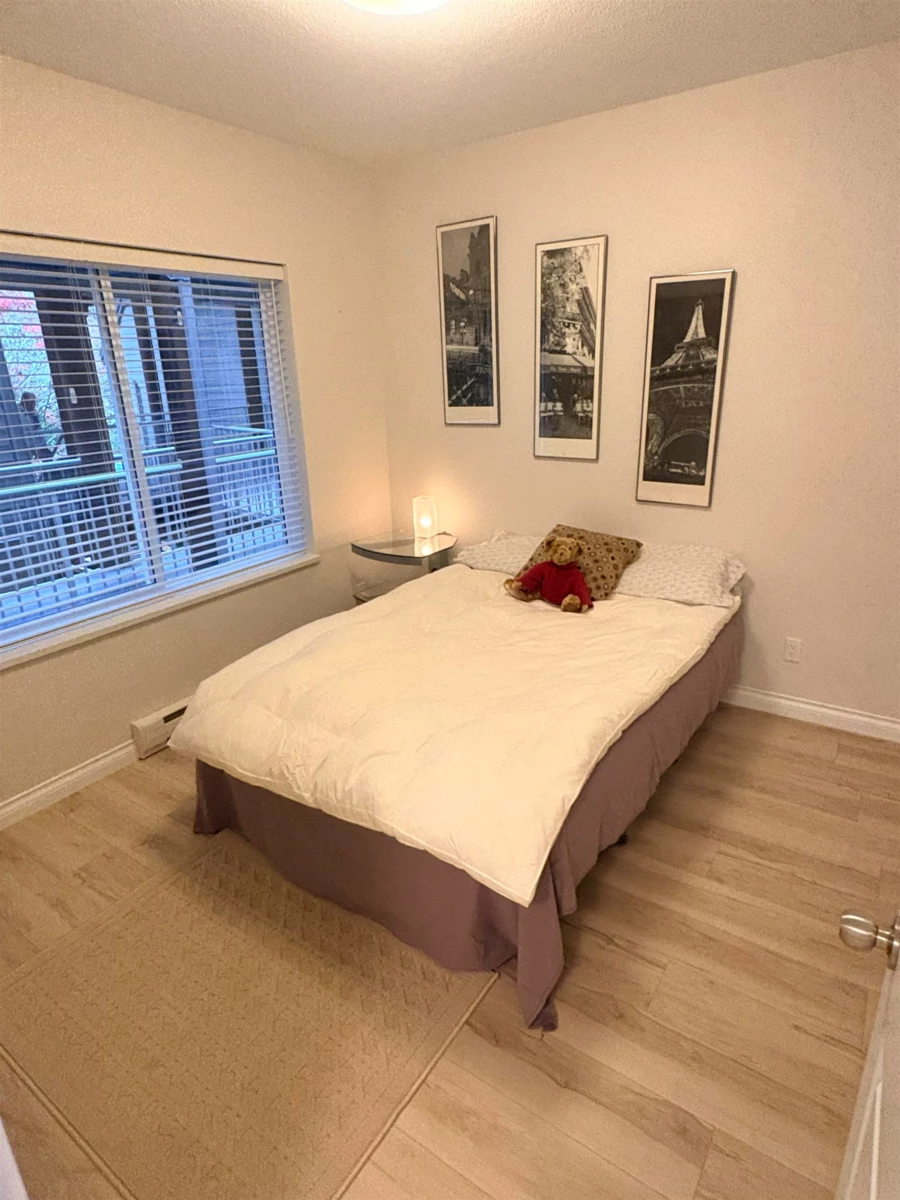 Bedroom 4 Photo of 207 1120 Tsatsu Shores Drive, Tsawwassen, BC