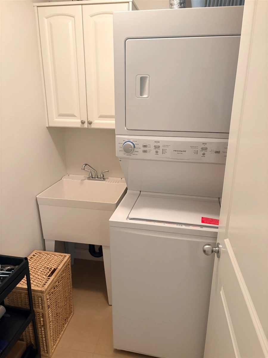 Office / Den Photo of 207 1120 Tsatsu Shores Drive, Tsawwassen, BC