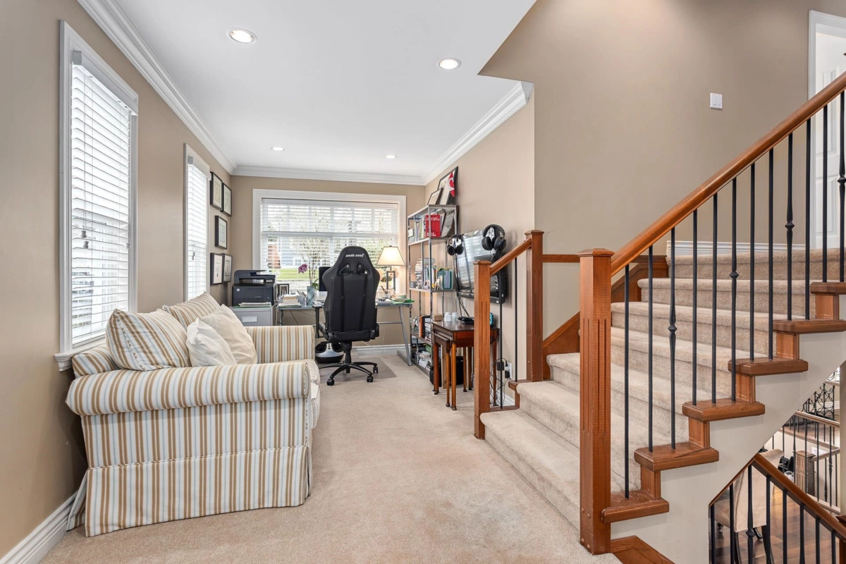 Staircase Photo of 1122 Rochester Avenue, Coquitlam, BC