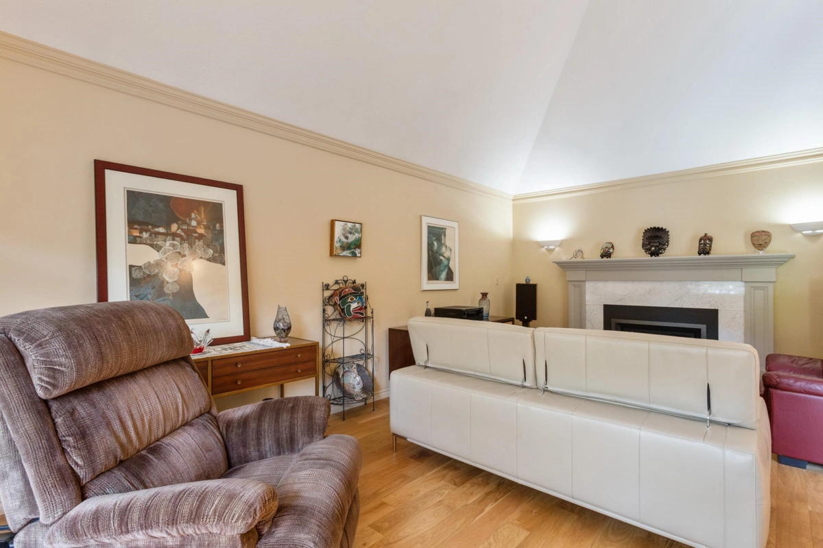 Dining Area Photo of 17 6600 Lucas Road, Richmond, BC