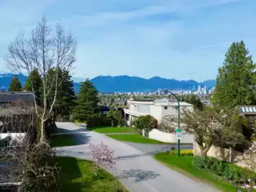 2805 W 30th Avenue, Vancouver, BC, Vancouver — Single Family Residence for sale