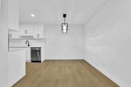 Kitchen Island Photo of 201 2567 Victoria Street, Abbotsford, BC