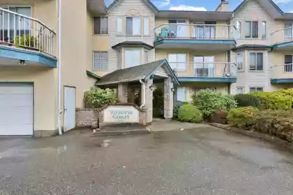 Laundry Room Photo of 201 2567 Victoria Street, Abbotsford, BC