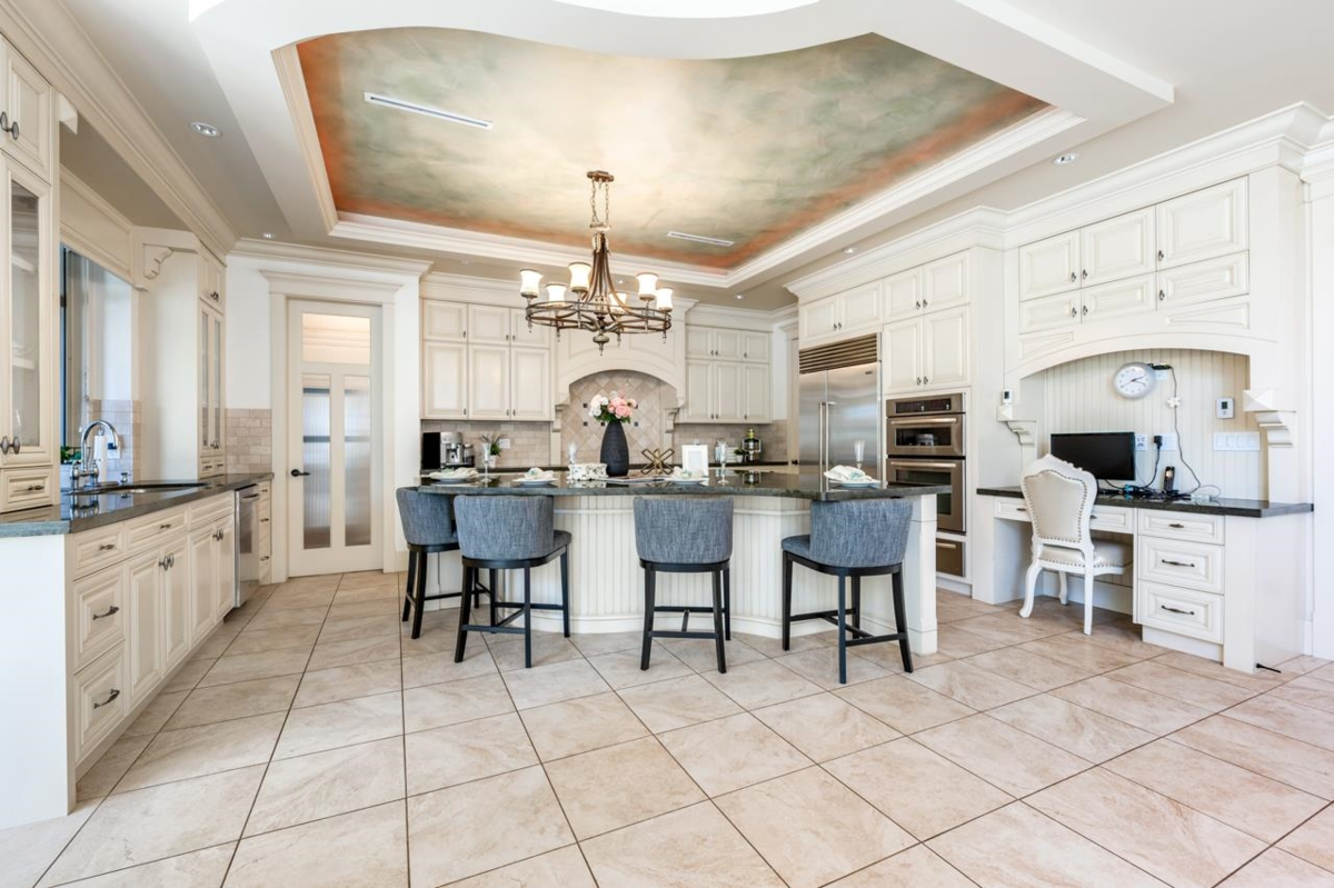 Breakfast Nook Photo of 6851 Gamba Drive, Richmond, BC