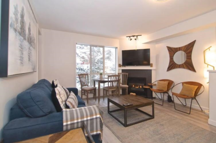 34/34A 4388 Northlands Boulevard, Whistler, BC, Whistler — Townhouse for sale