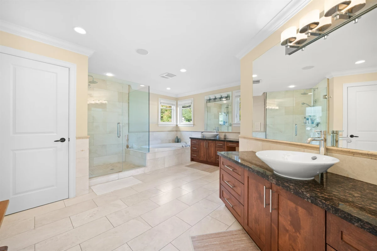 Office / Den Photo of 1408 31st Street, West Vancouver, BC