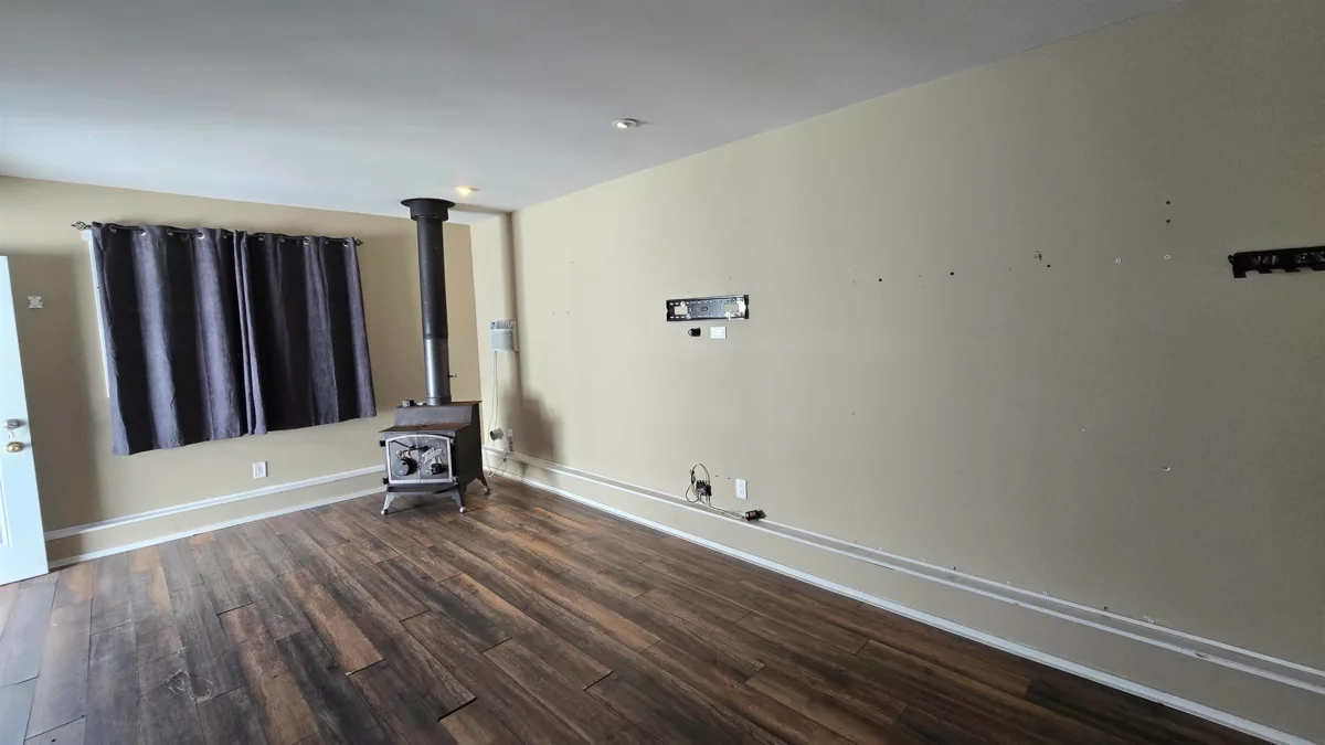 Entry Foyer Photo of 28712 58 Avenue, Abbotsford, BC