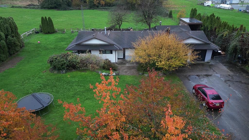 Kitchen Photo of 28712 58 Avenue, Abbotsford, BC