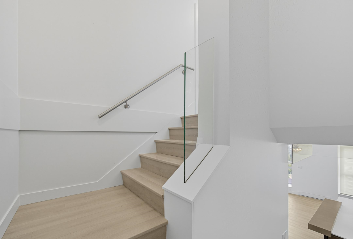 Backyard Photo of 2603 4688 Kingsway, Burnaby, BC