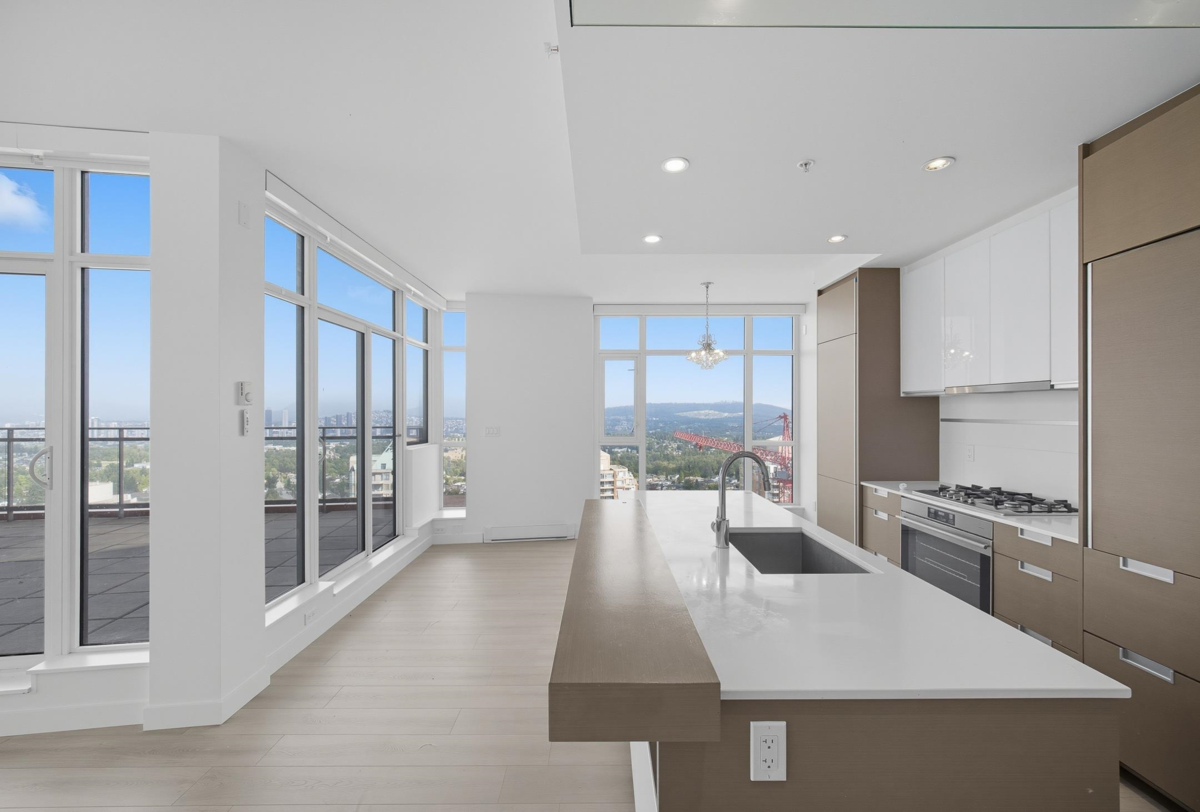 Bedroom 2 Photo of 2603 4688 Kingsway, Burnaby, BC