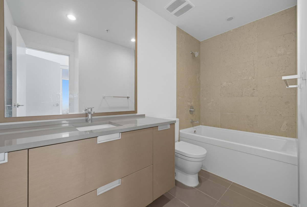 Garden / Landscaping Photo of 2603 4688 Kingsway, Burnaby, BC