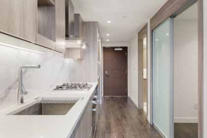 2609 9887 Whalley Boulevard, Surrey, BC, Surrey — Apartment/Condo for sale