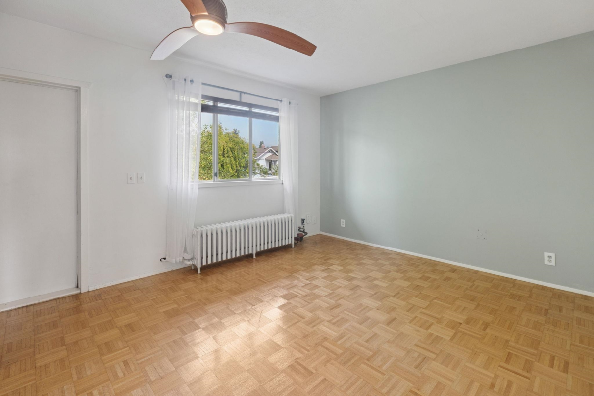 Bedroom 3 Photo of 1025 Hamilton Street, New Westminster, BC