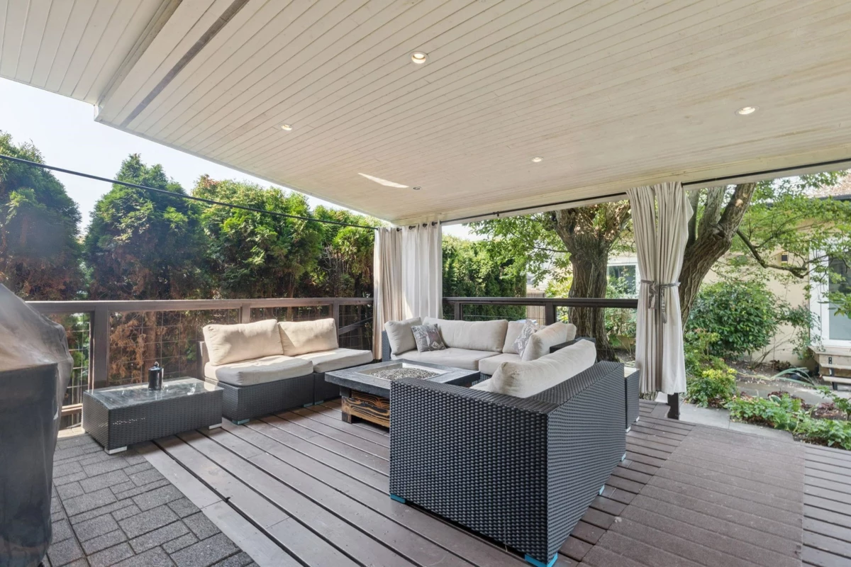 Hallway Photo of 1025 Hamilton Street, New Westminster, BC