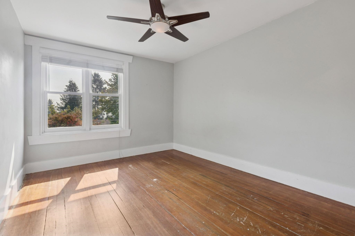 Loft / Bonus Room Photo of 1025 Hamilton Street, New Westminster, BC