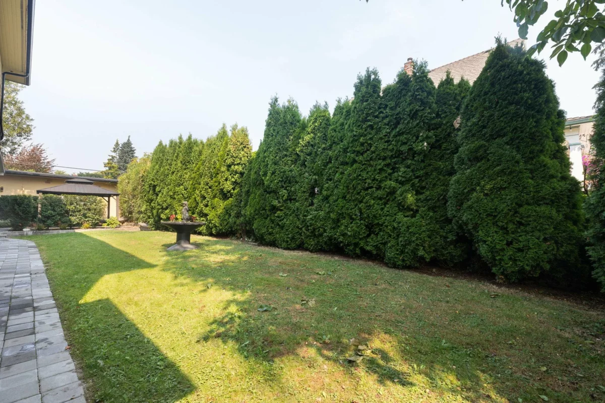 Outdoor Deck Photo of 1025 Hamilton Street, New Westminster, BC