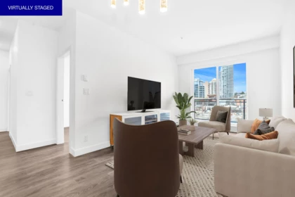 502 4468 Dawson Street, Burnaby, BC, Burnaby — Apartment/Condo for sale