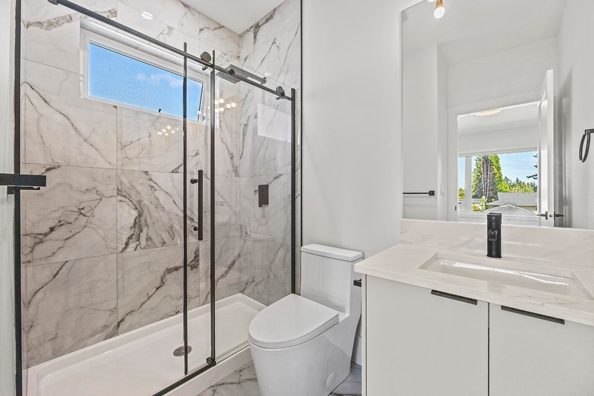 Outdoor Patio Photo of 687 Folsom Street, Coquitlam, BC