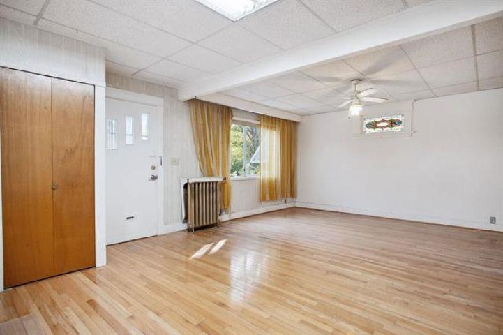 Living Room Photo of 45 W 15th Avenue, Vancouver, BC