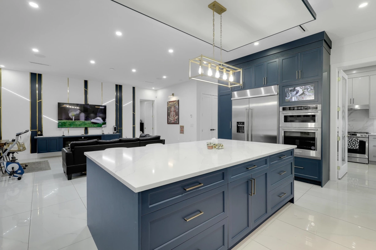 Bedroom 3 Photo of 6499 132 Street, Surrey, BC