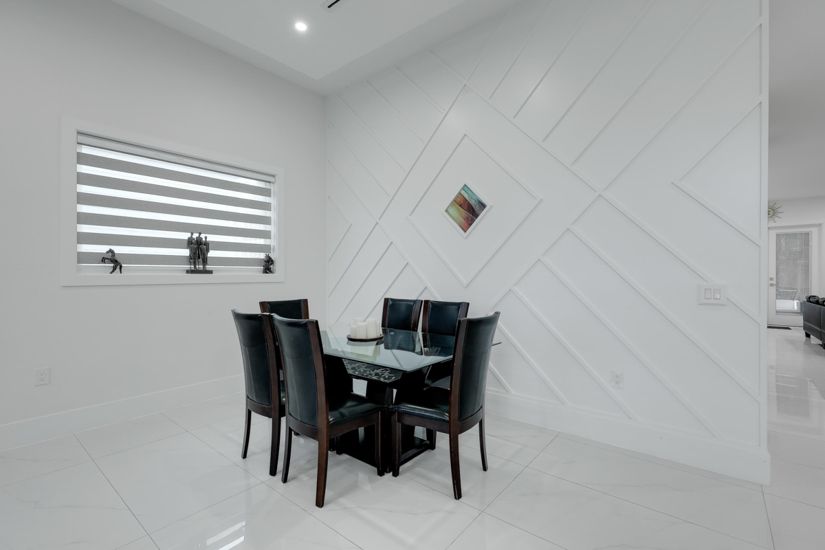 Dining Area Photo of 6499 132 Street, Surrey, BC