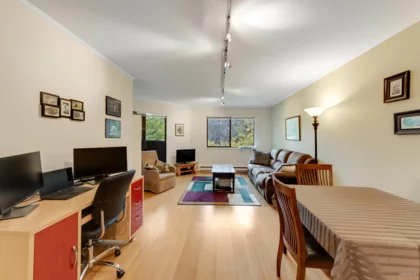 302 1633 W 11th Avenue, Vancouver, BC, Vancouver — Apartment/Condo for sale