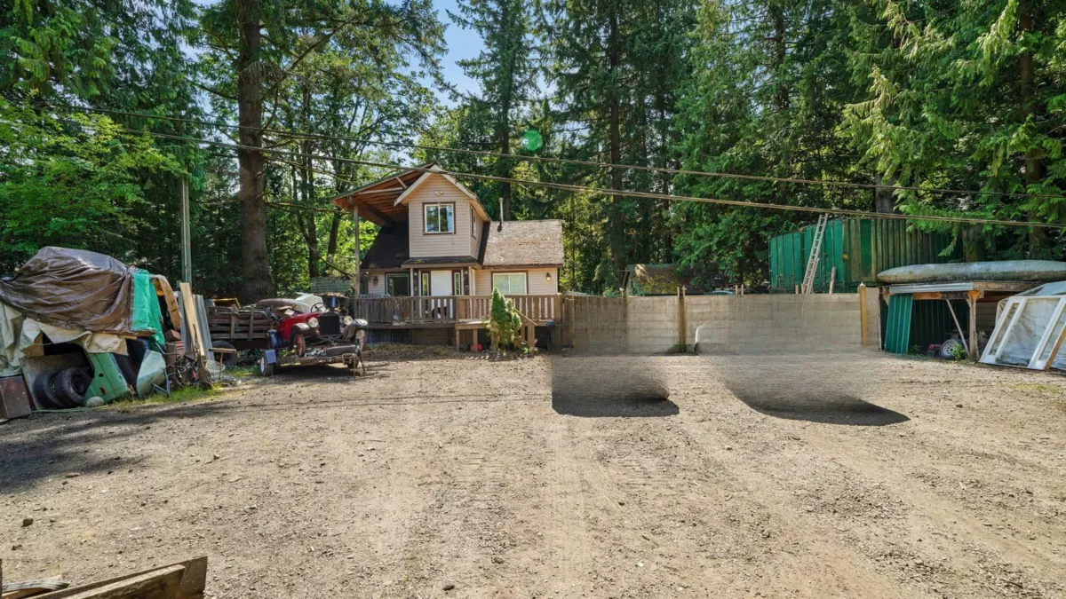 Pantry Photo of 26814 Dewdney Trunk Road, Maple Ridge, BC