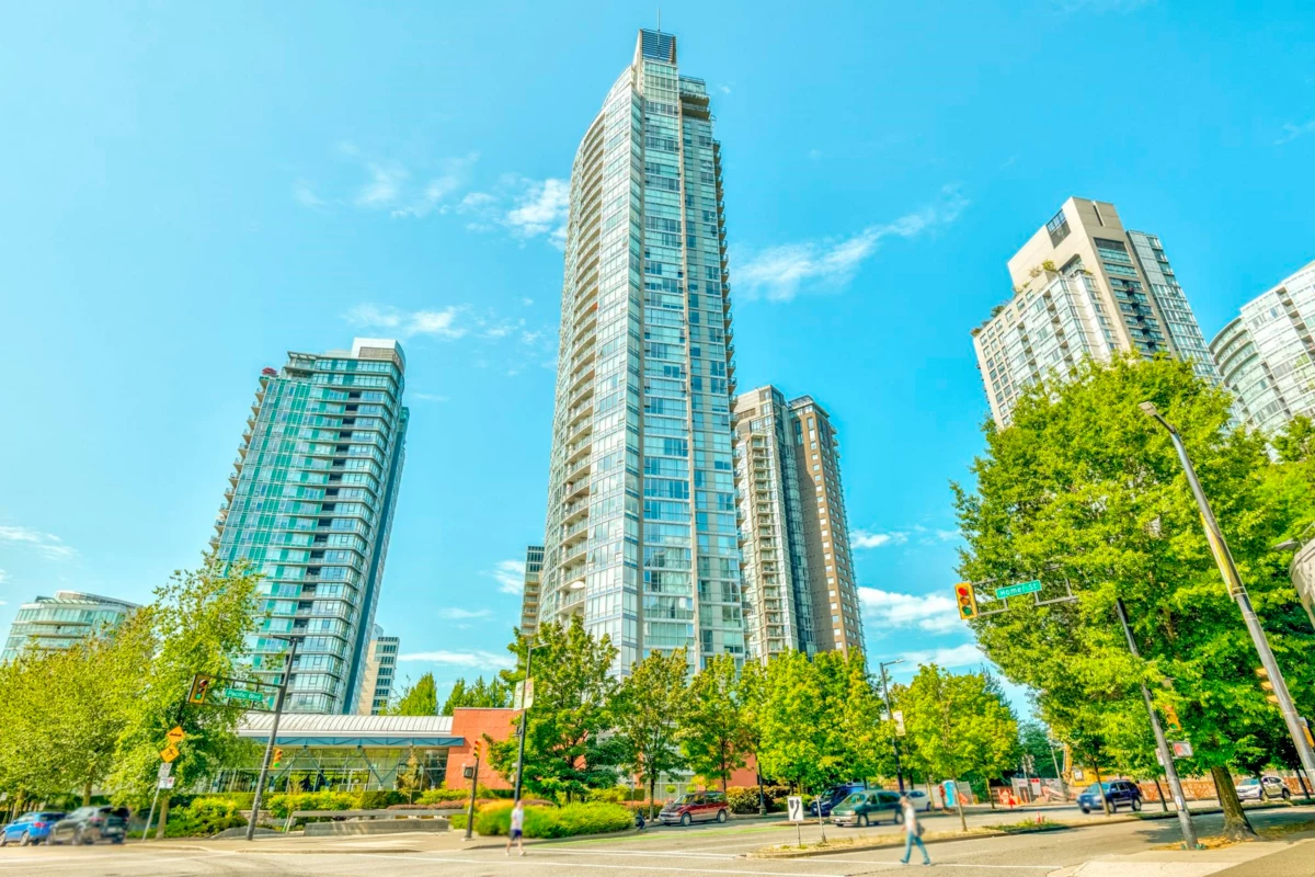 Garden / Landscaping Photo of 1207 1408 Strathmore Mews, Vancouver, BC