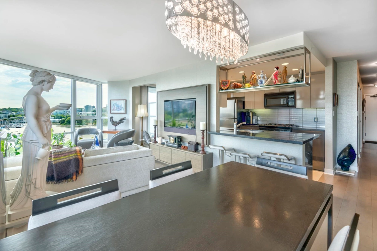 Kitchen Photo of 1207 1408 Strathmore Mews, Vancouver, BC