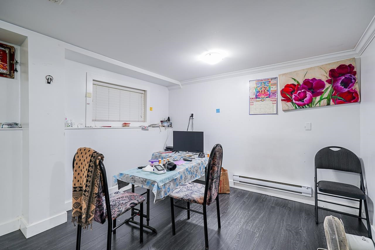 Mudroom Photo of 2212 Grant Street, Abbotsford, BC