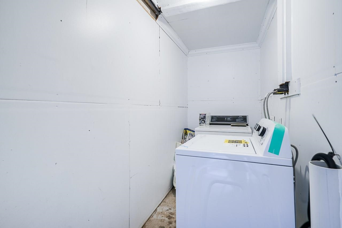 Outdoor Patio Photo of 2212 Grant Street, Abbotsford, BC